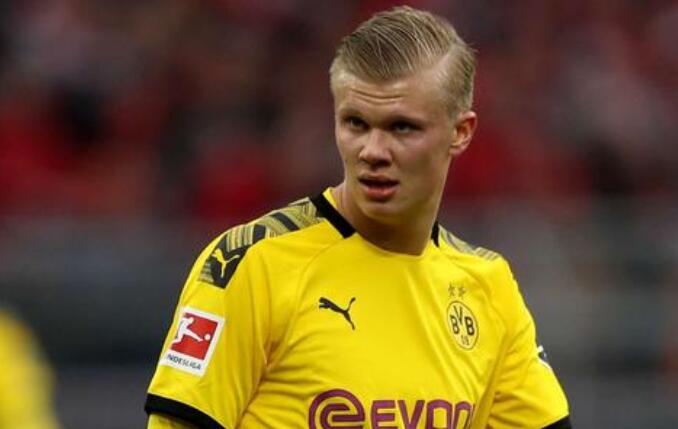 巴萨重返拉卡尔图哈！德容回归、阿劳霍缺阵，弗里克公布贝蒂斯战名单