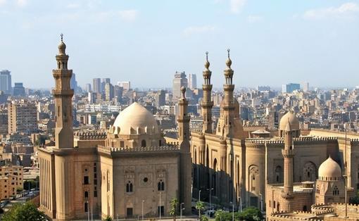 队记：马刺22天内有20天处于客场征程，旅程超越五千英里（队记：马刺22天里有20天奔赴客场，累计行程超5000英里）