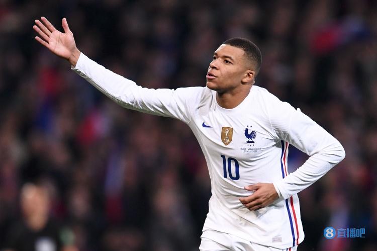 林良铭庆祝足协杯夺冠：冠军终归北京，国安是冠军！